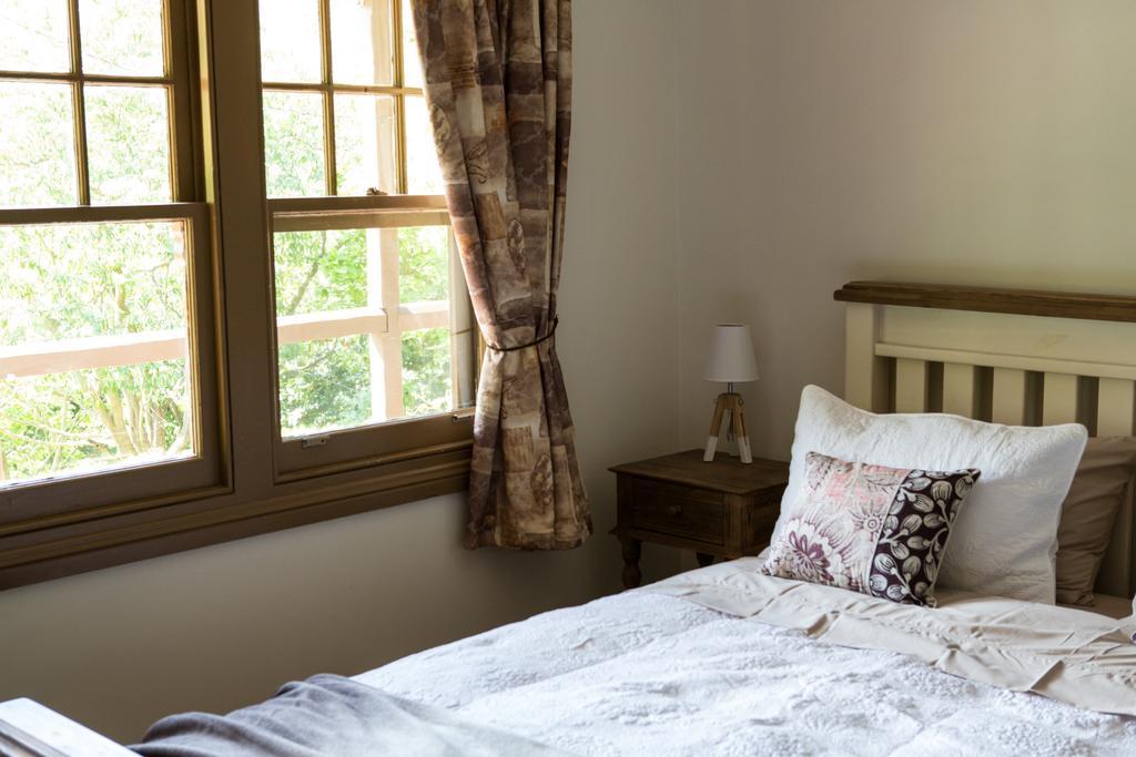 บัตเตอร์คัพ ฮิลล์ Bed & Breakfast วอร์เบอร์ตัน ห้อง รูปภาพ